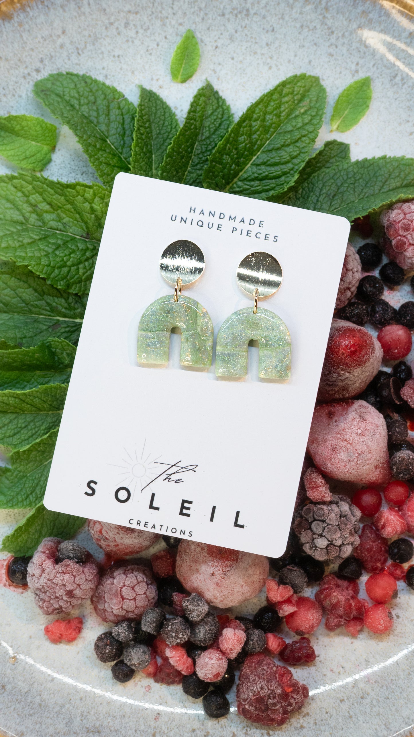 Sage Arch – Mint meets Berry Edition